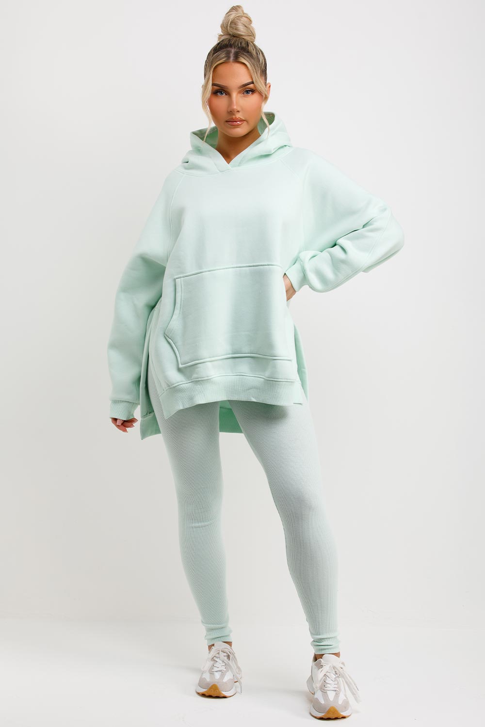 MOYN Cosy Hoodie & Legging Lounge Set